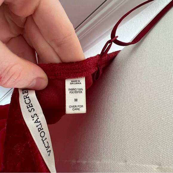 Victoria’s Secret Red Velvet Babydoll Slip- Sabrina Carpenter Vibes✨💌🌹 - Picture 2 of 8
